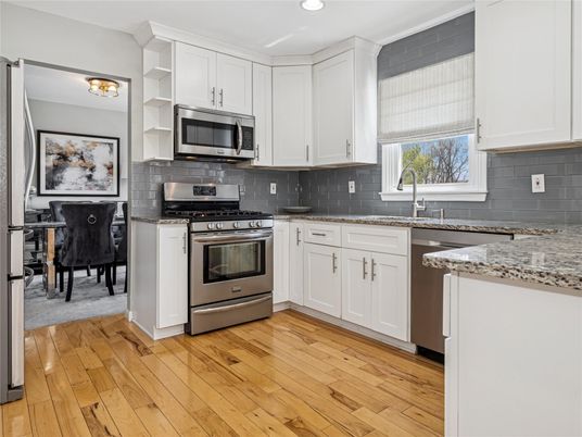 Dining room, Interior, Kitchen, Recessed Lighting, Stainless Steel Appliances, Wood Texture Flooring