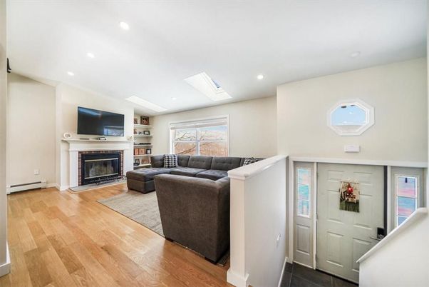 Fireplace, Interior, Living room, Recessed Lighting, Wood Texture Flooring