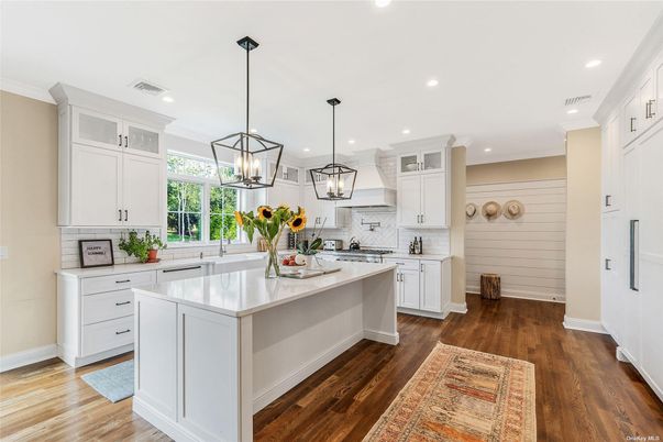 Interior, Kitchen, Pendant Lights, Recessed Lighting, Wood Texture Flooring
