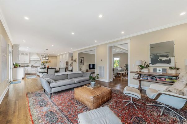 Interior, Kitchen, Living room, Pendant Lights, Recessed Lighting, Wood Texture Flooring