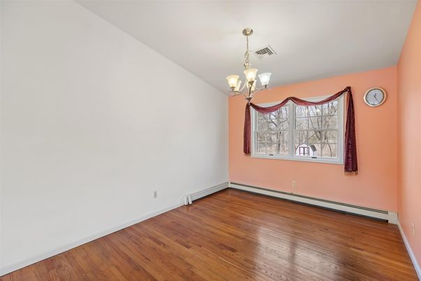 Chandelier, Empty room, Interior, Wood Texture Flooring