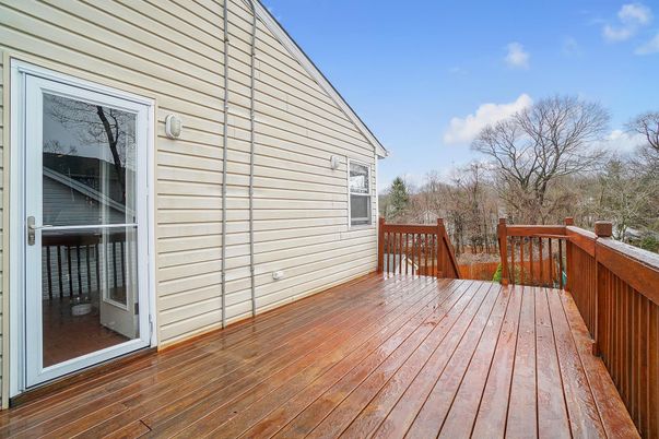 Exterior, Wood Texture Flooring