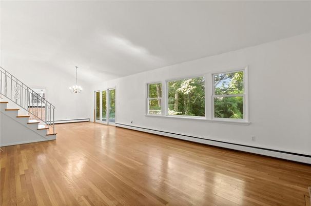 Chandelier, Empty room, Interior, Wood Texture Flooring