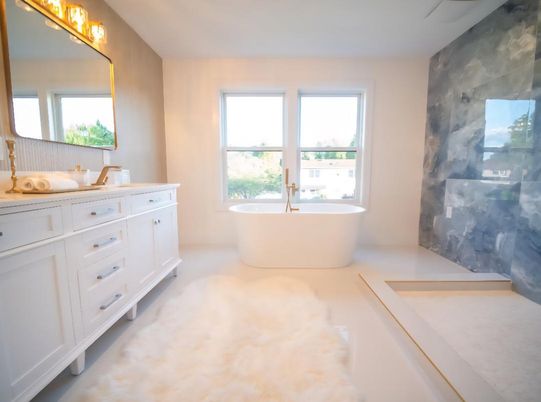 Bathroom, Dual Sink Vanities, Free Standing Baths, Interior