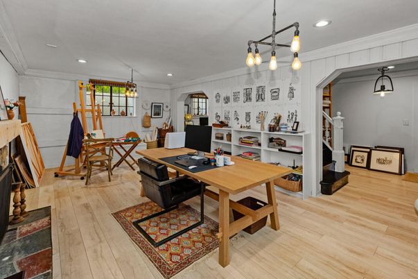 Dining room, Fireplace, Interior, Pendant Lights, Recessed Lighting, Wood Texture Flooring