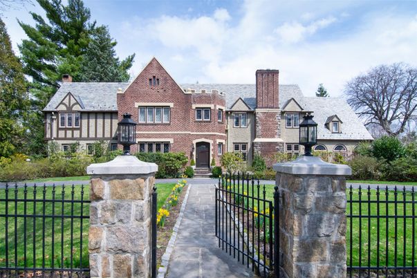 Exterior, Facade, Brick Facade, Tudor Revival