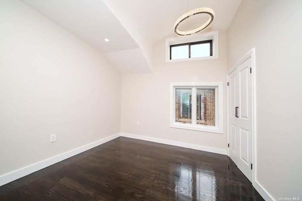 Empty room, Interior, Pendant Lights, Recessed Lighting, Wood Texture Flooring