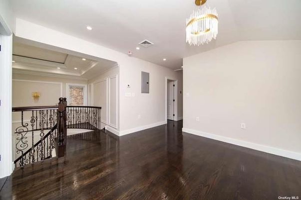 Chandelier, Empty room, Interior, Recessed Lighting, Wood Texture Flooring