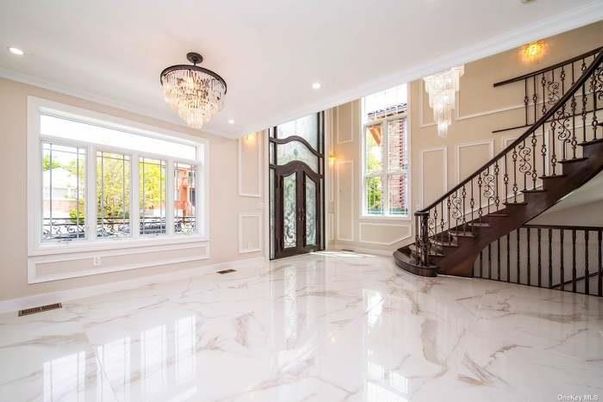 Chandelier, Interior, Marble, Recessed Lighting