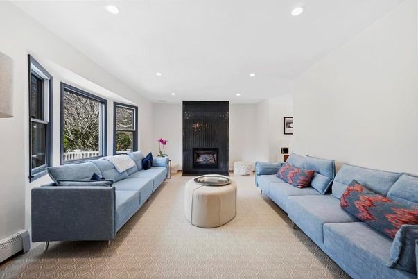 Fireplace, Interior, Living room, Recessed Lighting
