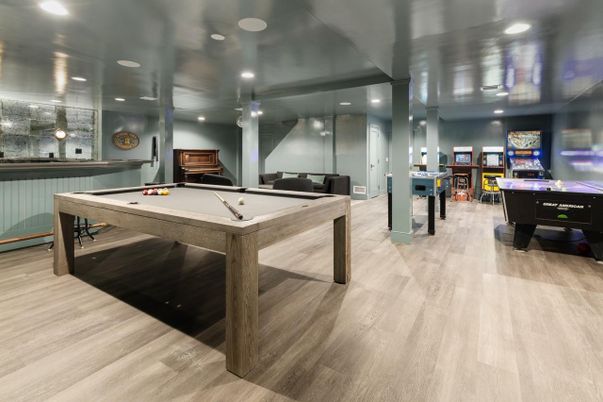 Billiard Table, Game Room, Interior, Recessed Lighting, Wood Texture Flooring