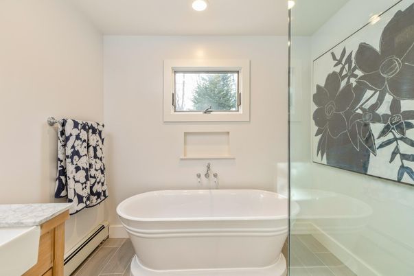 Bathroom, Free Standing Baths, Interior, Recessed Lighting