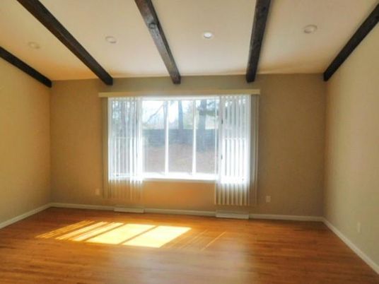 Empty room, Interior, Recessed Lighting, Wooden Beams, Wood Texture Flooring