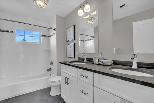 Bathroom, Dual Sink Vanities, Interior