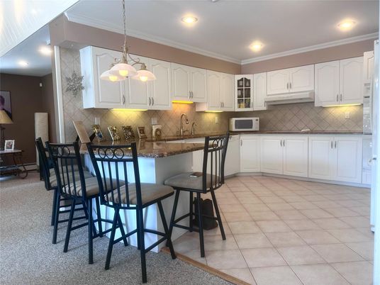 Dining room, Interior, Kitchen, Pendant Lights, Recessed Lighting