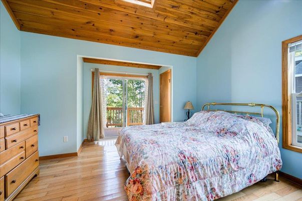 Bedroom, Interior, Wooden Ceilings, Wood Texture Flooring