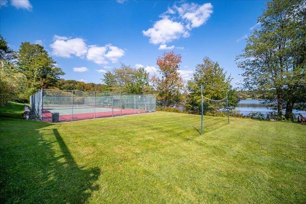 Exterior, Tennis Courts