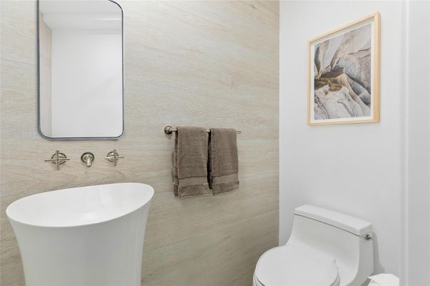 Bathroom, Free Standing Baths, Interior