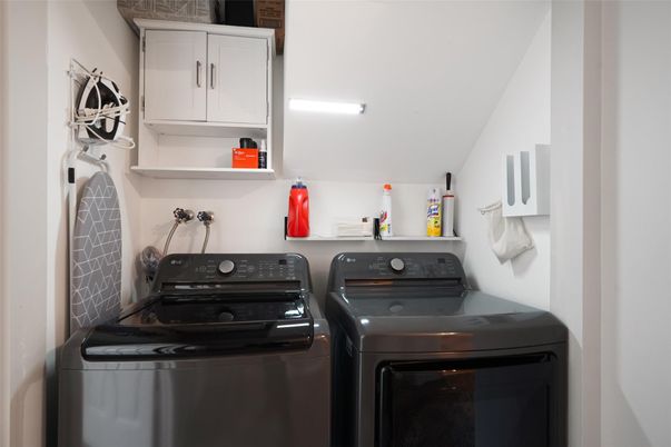 Interior, Washer