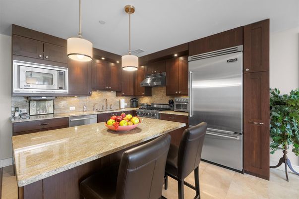 Interior, Kitchen, Pendant Lights, Stainless Steel Appliances