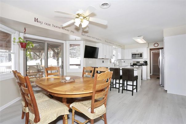Dining room, Interior, Kitchen, Stainless Steel Appliances, Wood Texture Flooring