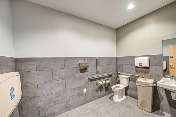 Bathroom, Interior, Recessed Lighting