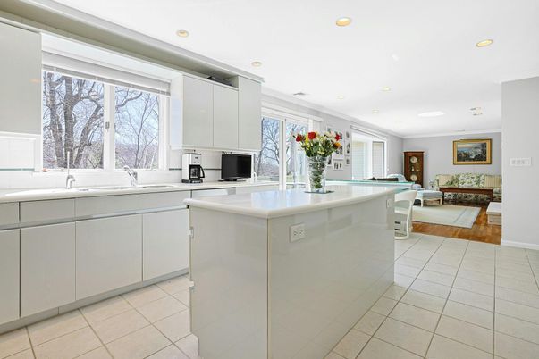 Interior, Kitchen, Living room, Recessed Lighting, Wood Texture Flooring