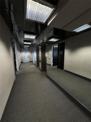 Elevator, Interior
