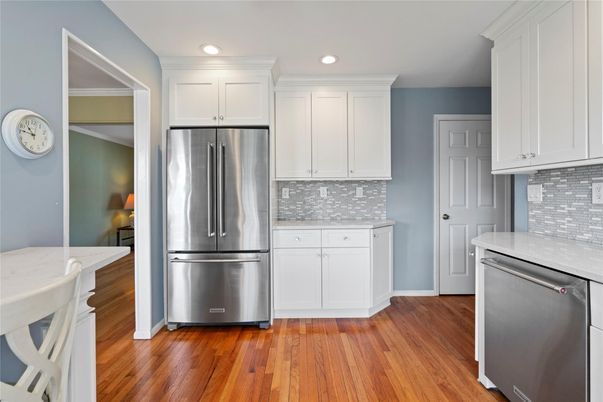 Interior, Kitchen, Recessed Lighting, Stainless Steel Appliances, Wood Texture Flooring