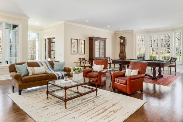 Billiard Table, Game Room, Interior, Living room, Recessed Lighting, Wood Texture Flooring
