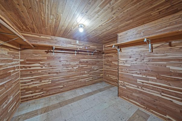 Empty room, Interior, Wooden Ceilings, Wooden Walls