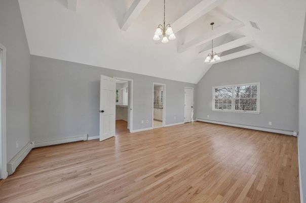 Empty room, Interior, Pendant Lights, Wood Texture Flooring