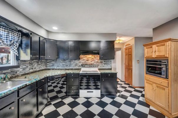 Interior, Kitchen, Recessed Lighting