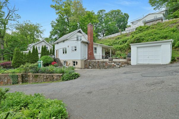 Backyard, Detached Garage, Exterior