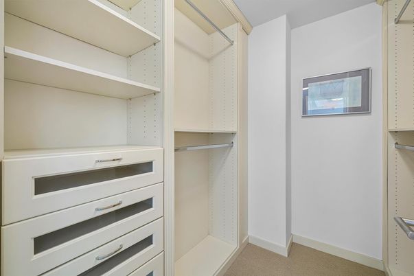Interior, Walk-in Closets