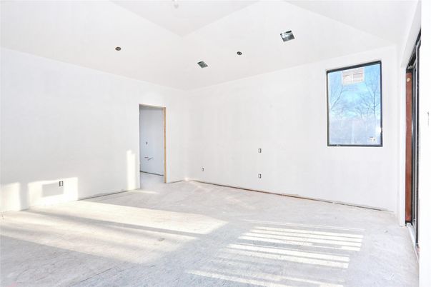 Empty room, Interior, Recessed Lighting
