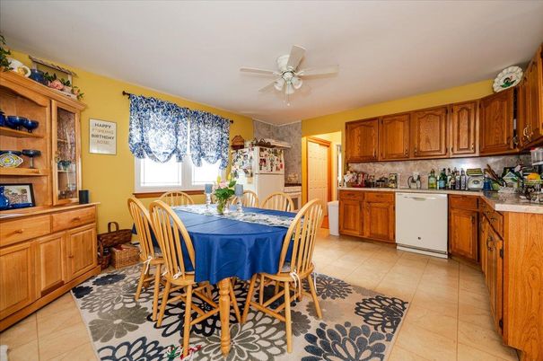 Dining room, Interior, Kitchen