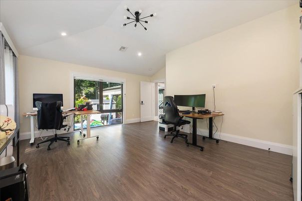 Home Office, Interior, Recessed Lighting, Wood Texture Flooring