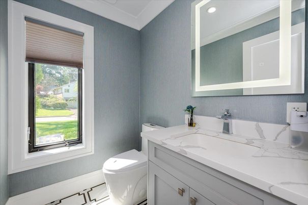 Bathroom, Interior, Recessed Lighting
