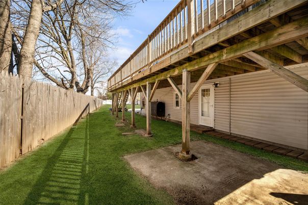 Backyard, Exterior