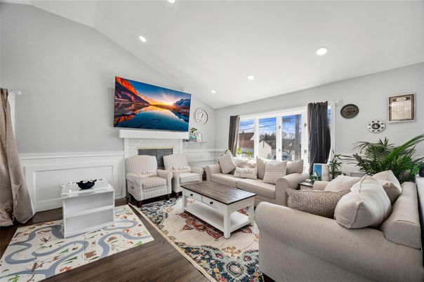 Fireplace, Interior, Living room, Recessed Lighting, Wood Texture Flooring