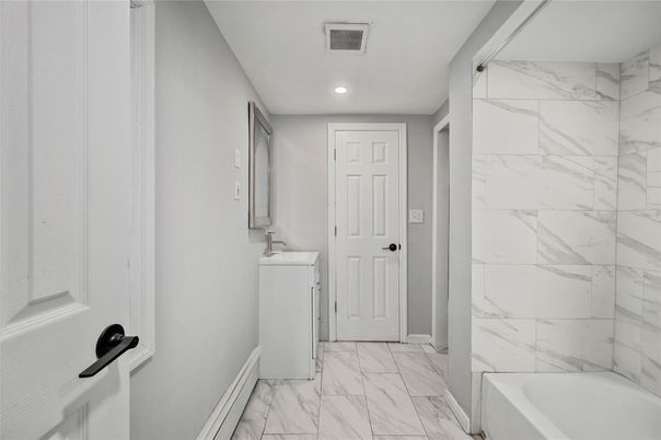Bathroom, Interior, Marble, Marble Walls, Recessed Lighting