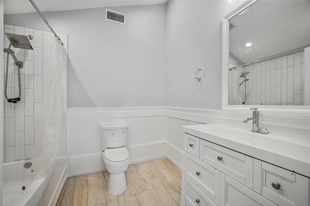 Bathroom, Interior, Recessed Lighting, Wood Texture Flooring