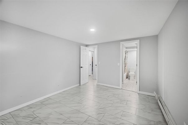 Bathroom, Empty room, Interior, Marble, Recessed Lighting
