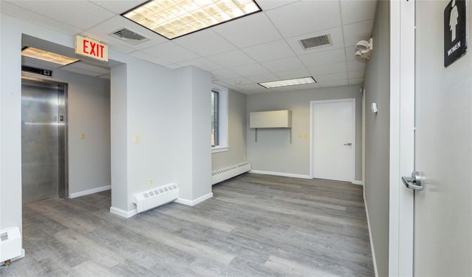 Elevator, Interior, Recessed Lighting, Wood Texture Flooring