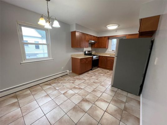 Interior, Kitchen, Pendant Lights, Stainless Steel Appliances
