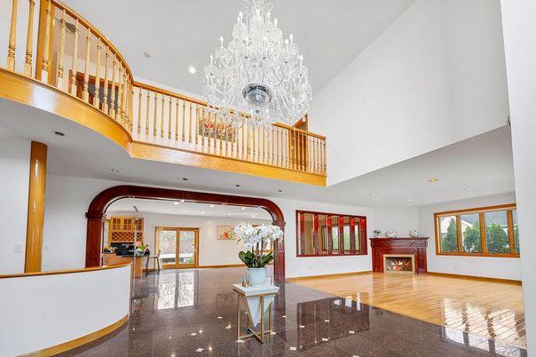 Chandelier, Fireplace, Interior, Recessed Lighting