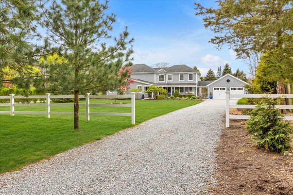 Backyard, Detached Garage, Exterior
