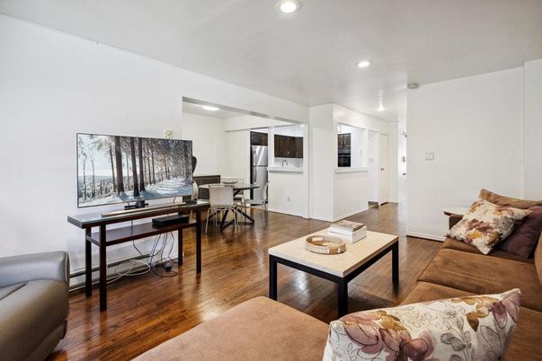 Dining room, Interior, Kitchen, Living room, Recessed Lighting, Wood Texture Flooring