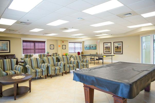 Game Room, Interior, Recessed Lighting